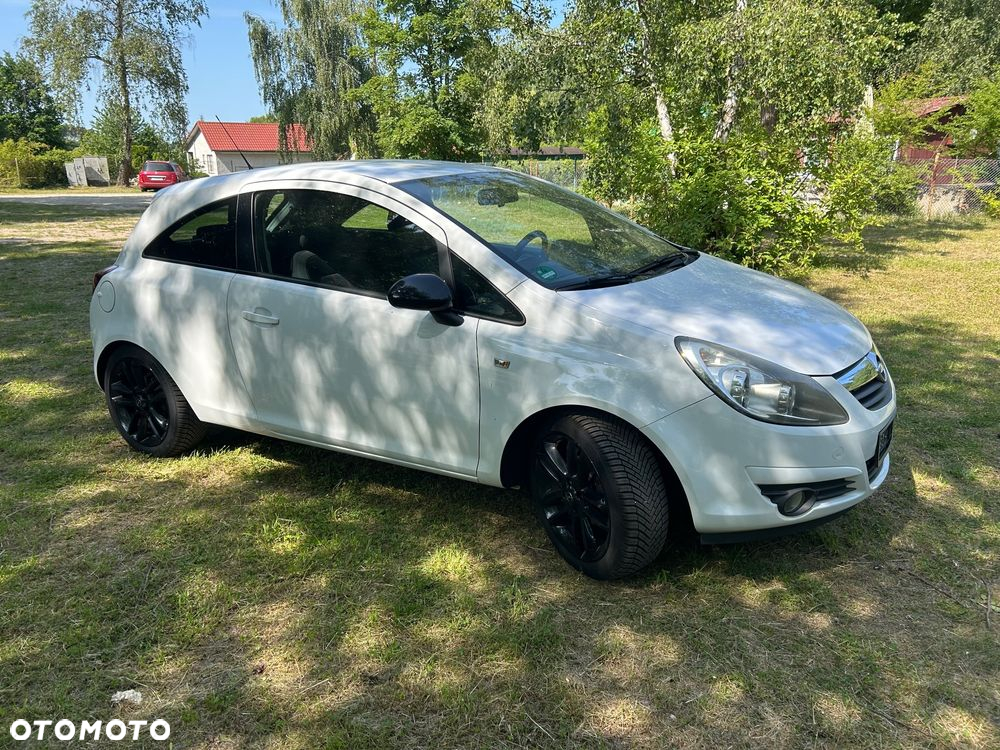 Opel Corsa 1.4 16V Color Edition - 8