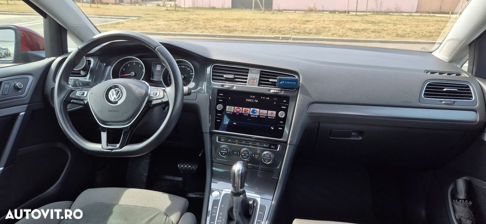 VOLKSWAGEN Golf 2019 — imagine 14