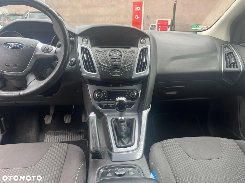 Ford Focus 1.6 TDCi DPF Start-Stopp-System Titanium - 11