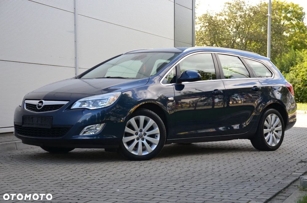 Opel Astra 1.4 T Cosmo - 3