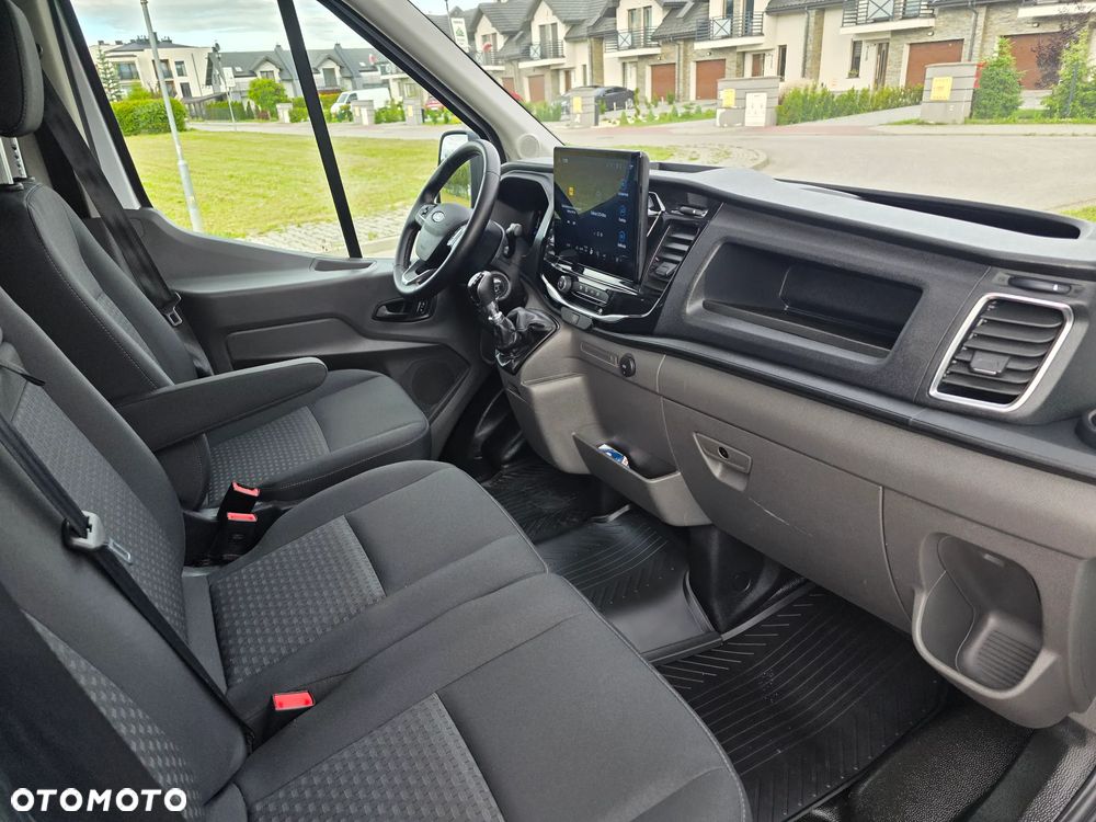 Ford Transit L4 RWD Trend - 10