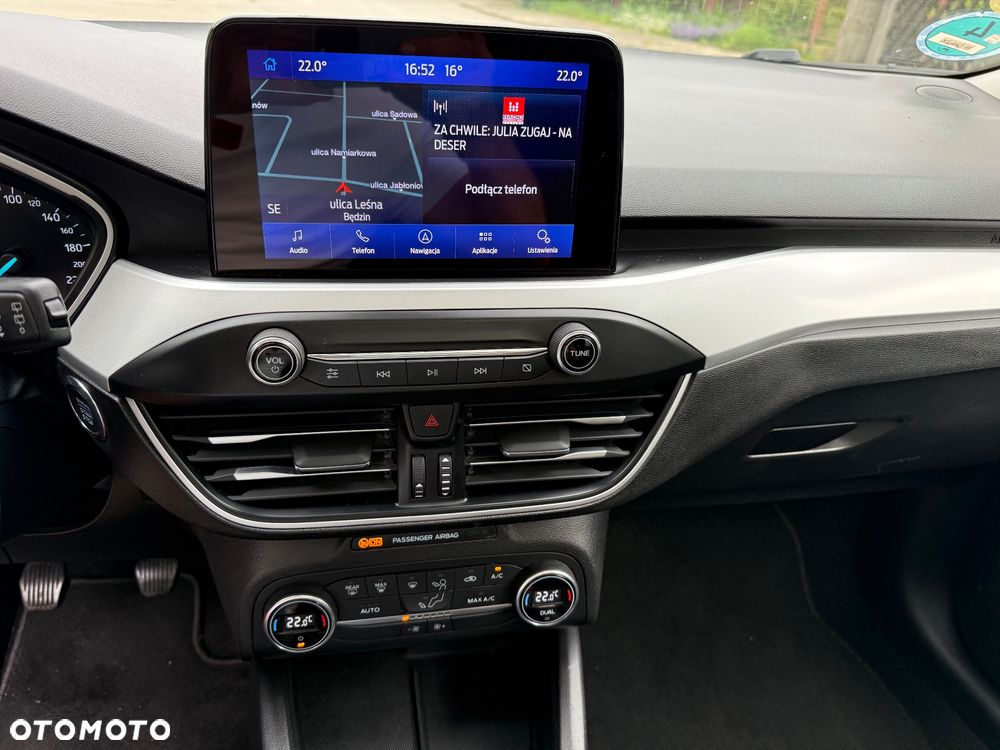Ford Focus 1.5 EcoBlue Start-Stopp-System TITANIUM DESIGN - 18