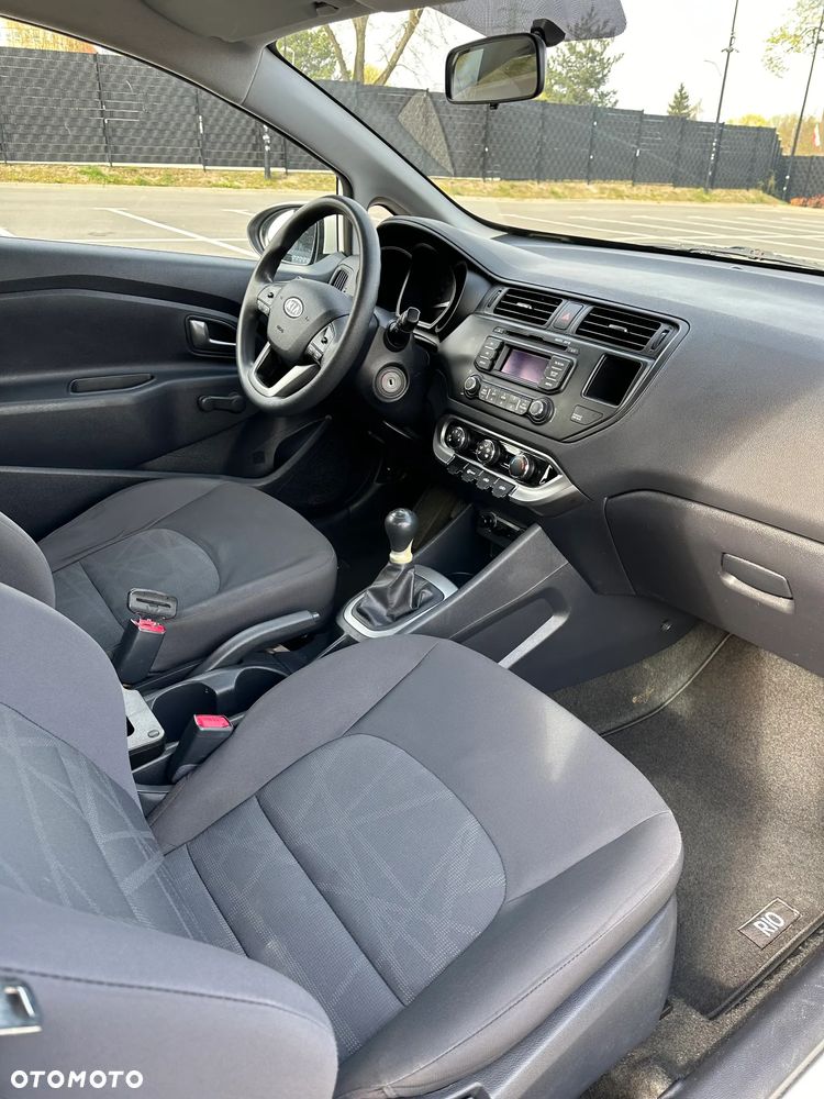 Kia Rio 1.2 M (klm) - 9