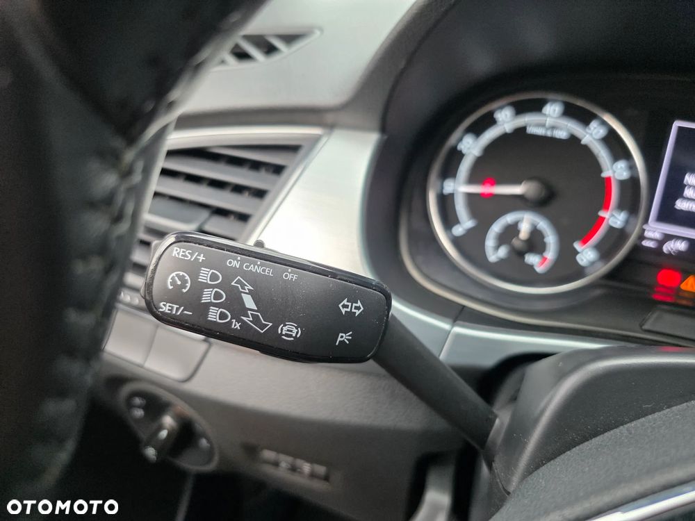 Skoda Fabia 1.0 TSI Ambition - 32
