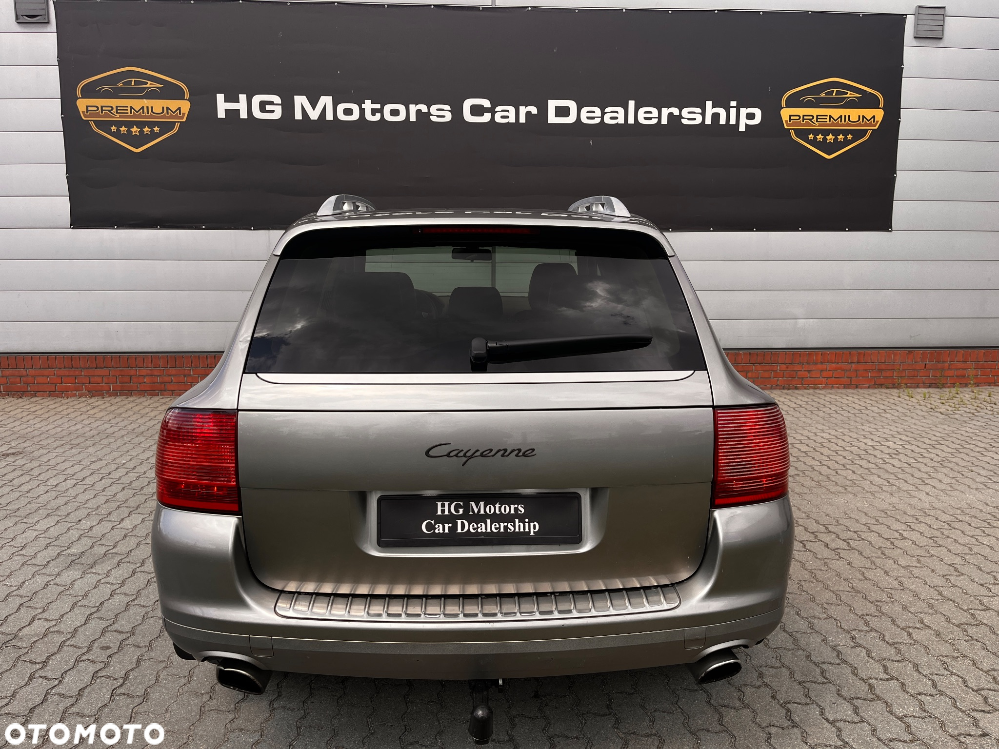 Porsche Cayenne Standard - 12