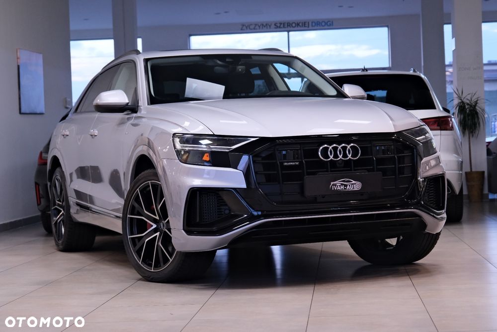 Audi Q8 55 TFSI quattro tiptronic - 1