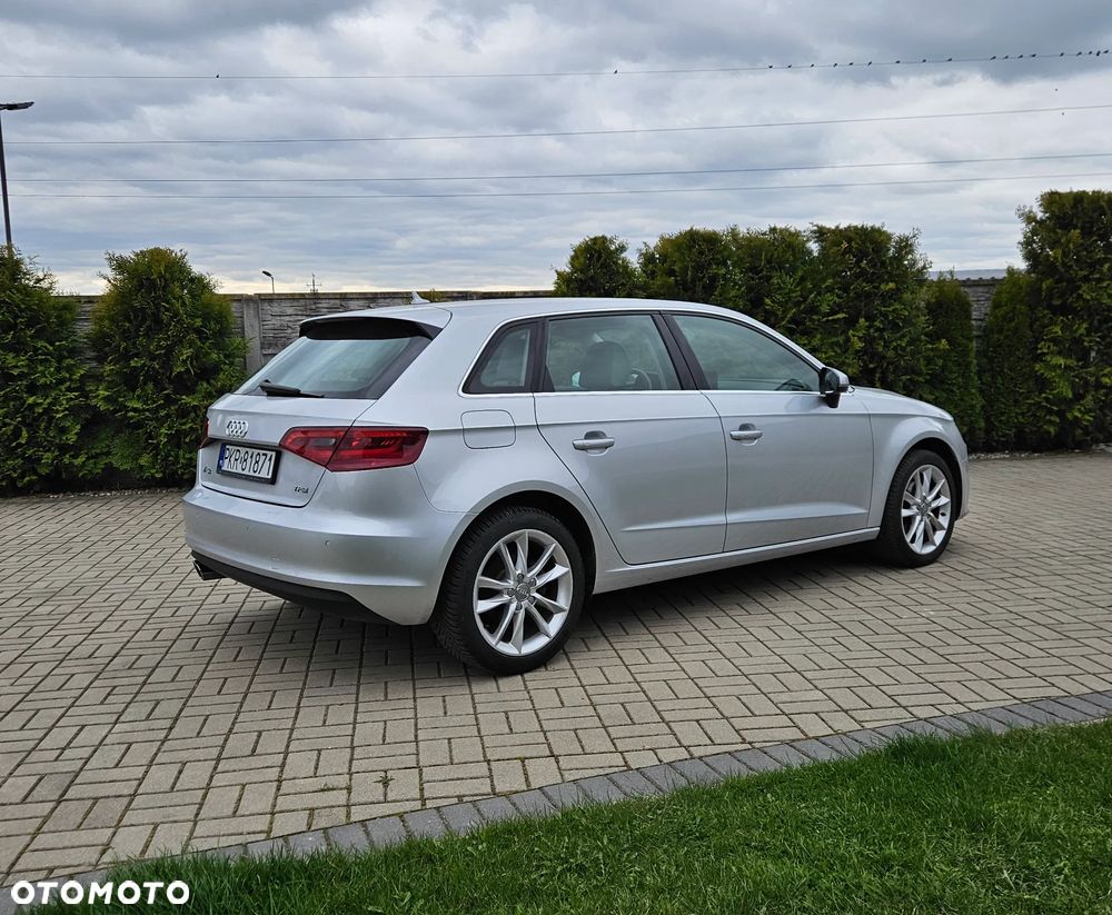 Audi A3 Sportback 1.4 TFSI S tronic Attraction - 12