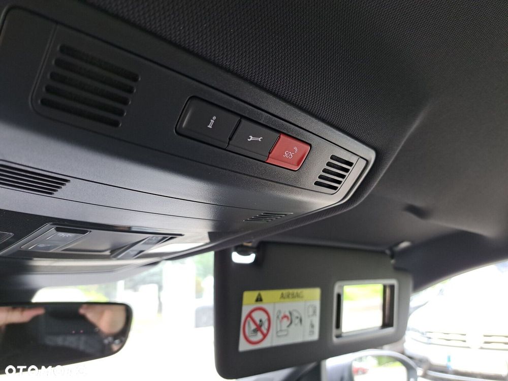 Volkswagen T-Cross - 41