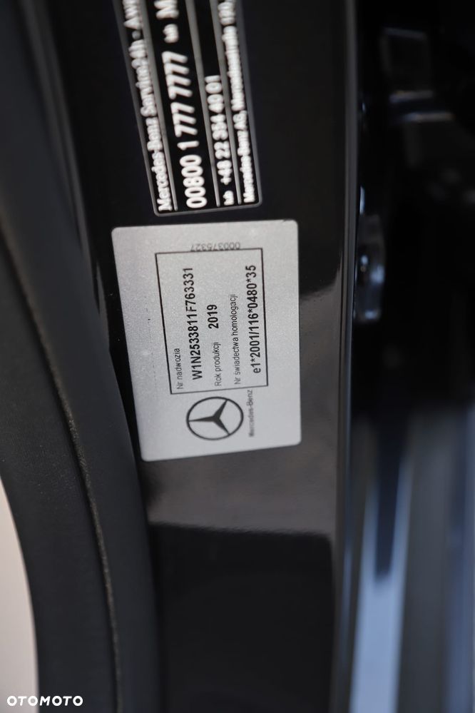 Mercedes-Benz GLC 200 4Matic 9G-TRONIC AMG Line Plus - 24