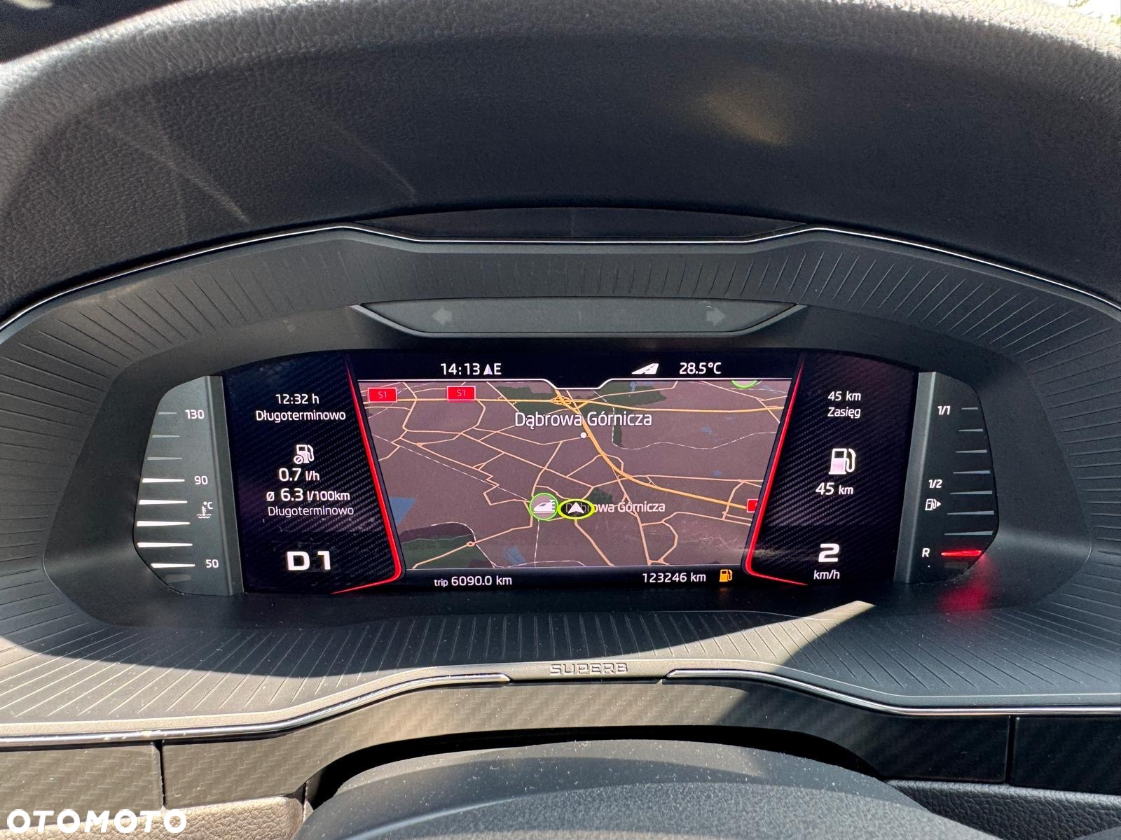 Skoda Superb 2.0 TDI DSG Sportline - 29