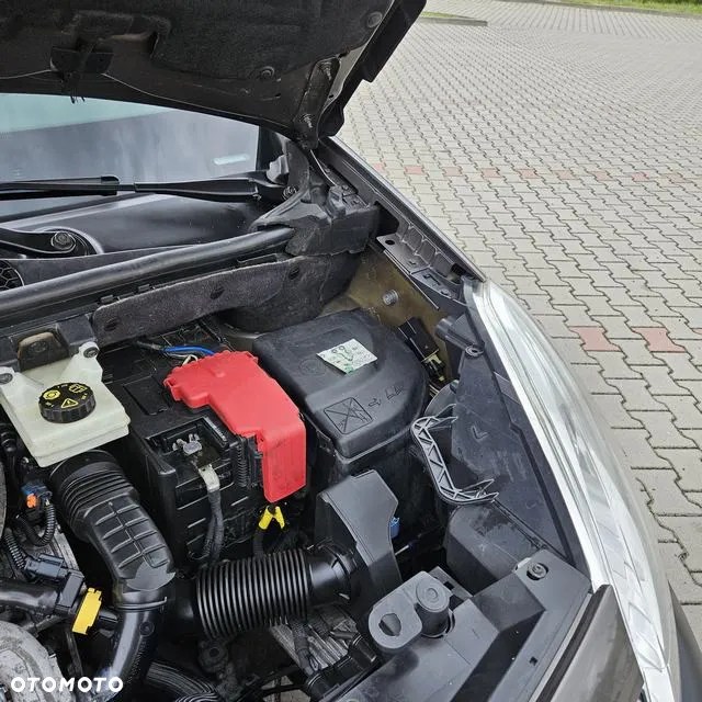 Peugeot Partner 1.6 BlueHDi Outdoor S&S - 21