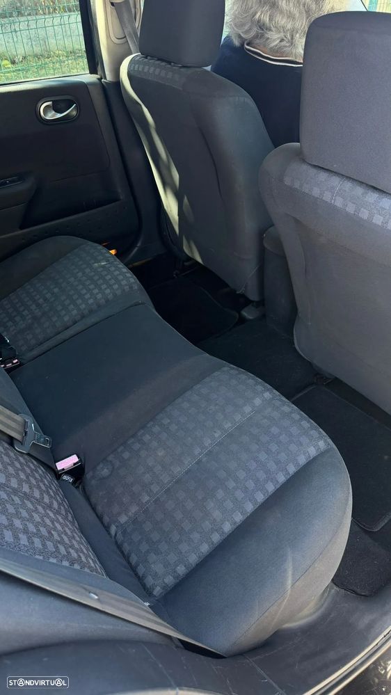 Renault Mégane Break 1.5 dCi Confort - 7