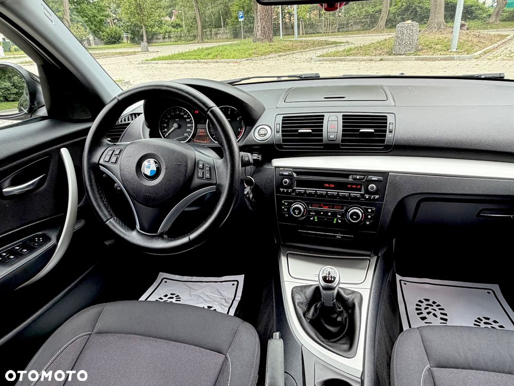 BMW Seria 1 116d DPF Edition Lifestyle - 21