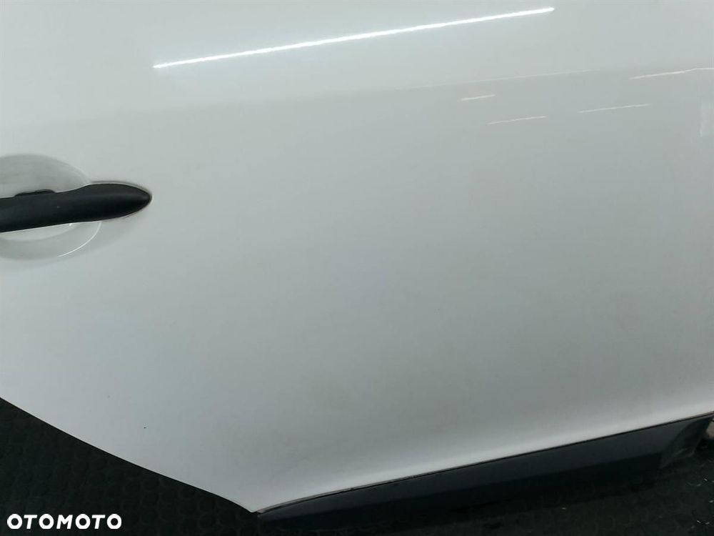 DRZWI TYŁ PRAWY  RENAULT MEGANE III OV369 HATCHBACK - 11