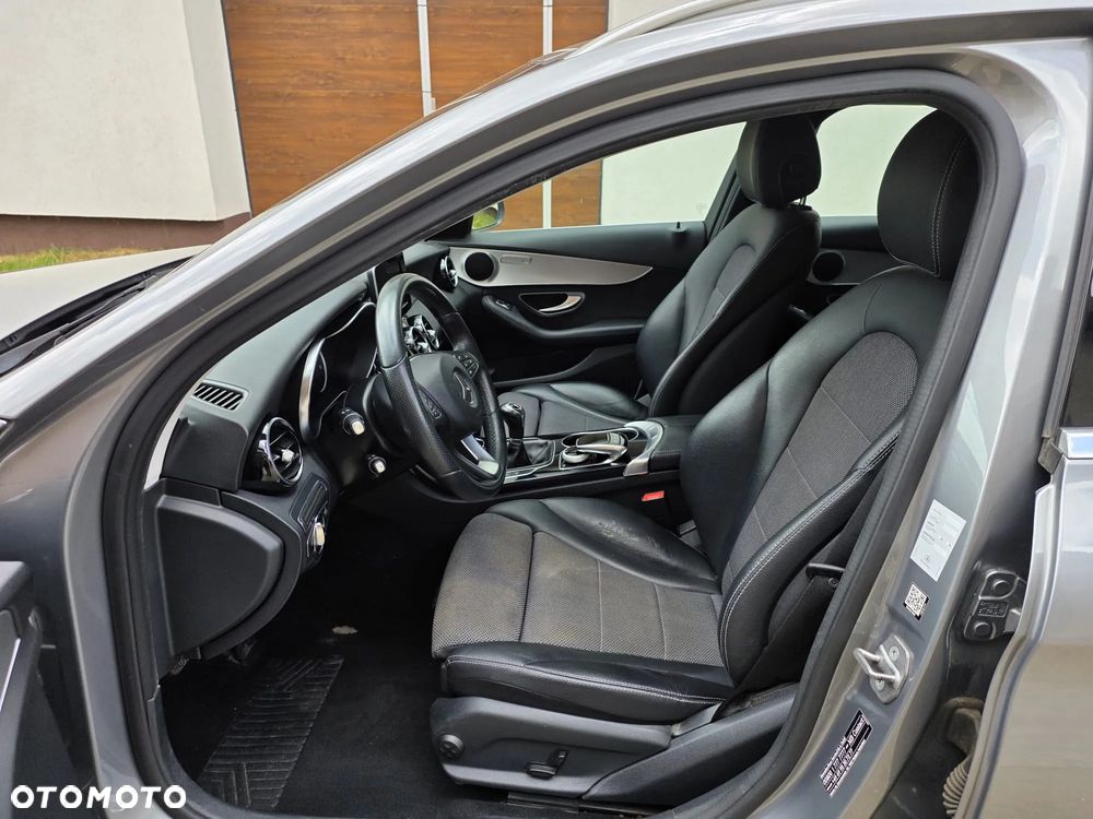 Mercedes-Benz Klasa C 180 (BlueEFFICIENCY) - 8