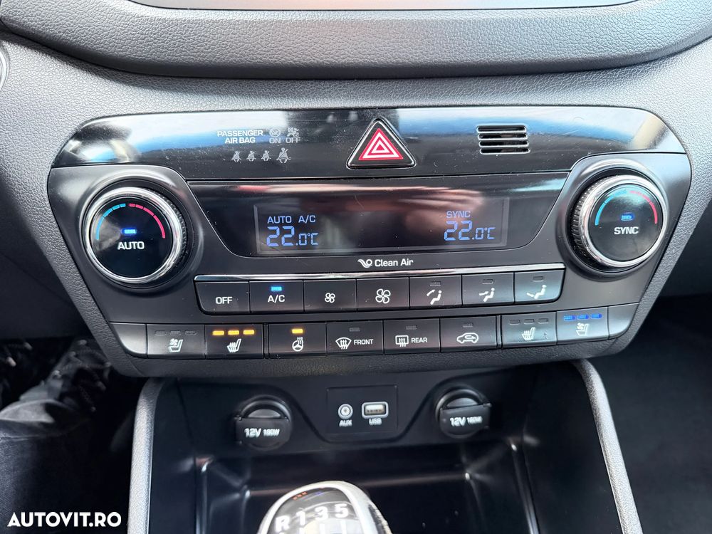 Hyundai Tucson blue 2.0 CRDi 4WD Premium - 15