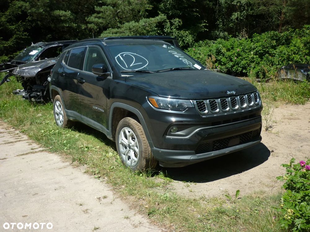 Jeep Compass - 1