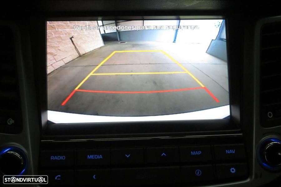 Hyundai Tucson 1.6 CRDi Premium +P.Pele DCT - 13