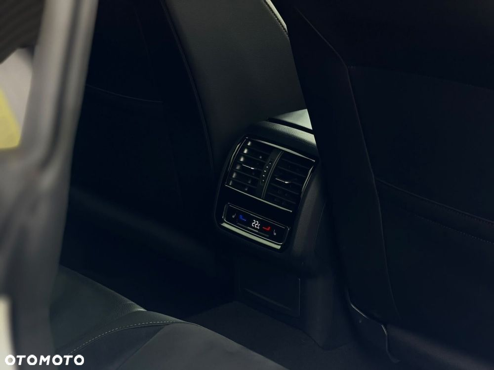 Volkswagen Arteon Shooting Brake 2.0 TDI 4Motion R-Line DSG - 27