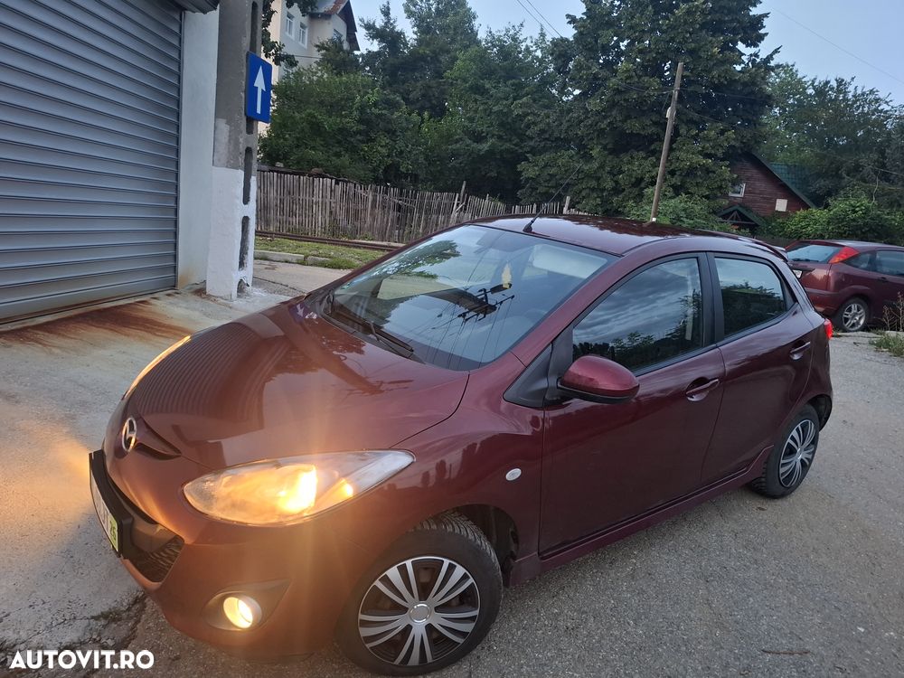 Mazda 2 1.6 MZ-CD Dynamic - 9