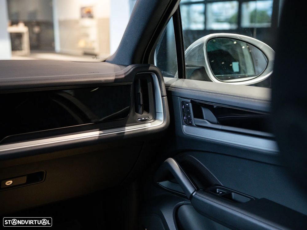 Porsche Cayenne E-Hybrid — fotografia 41