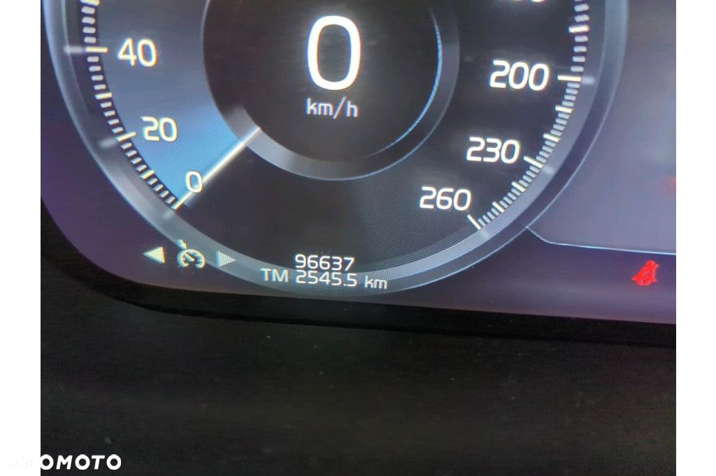 Volvo XC 60 - 6