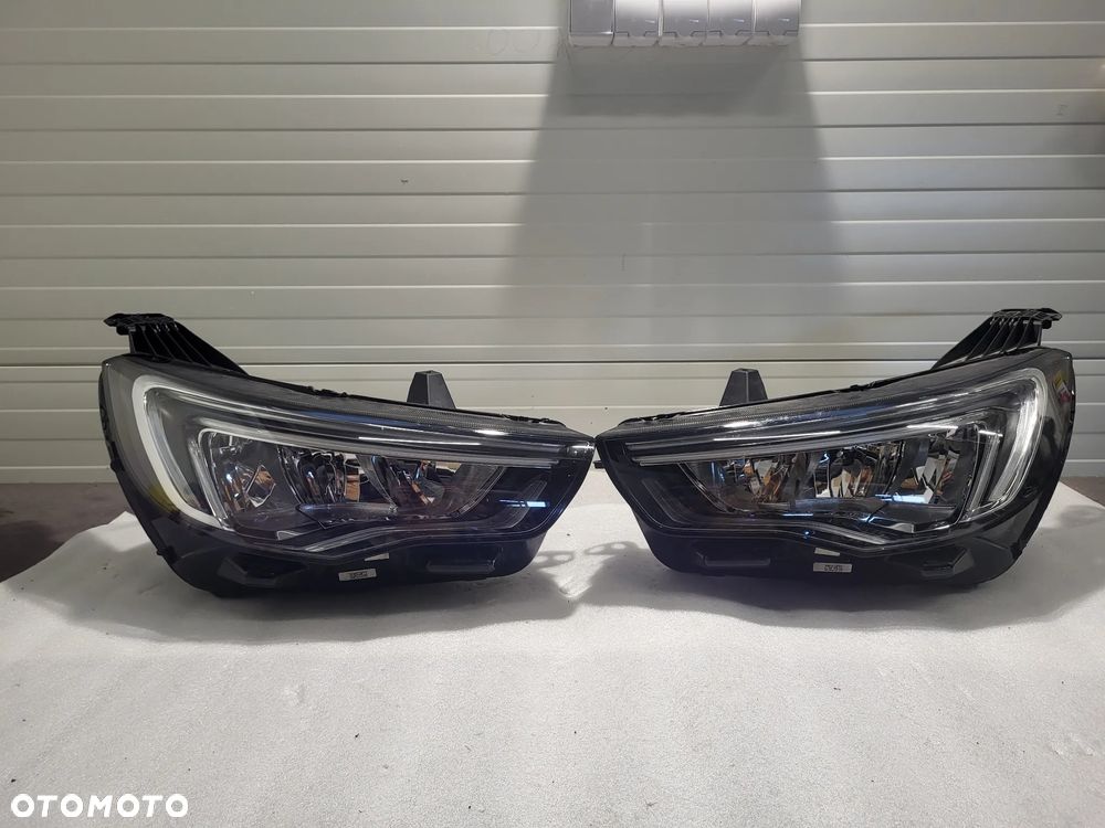 Opel Grandland X FULL LED KOMPLET LAMP PRZÓD  YP00162680 / YP00162880 - 1