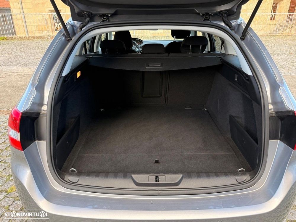 Peugeot 308 SW 1.5 BlueHDi Style - 16