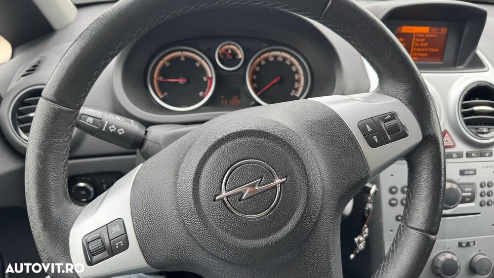 Opel Corsa 1.3 CDTI DPF Edition - 14
