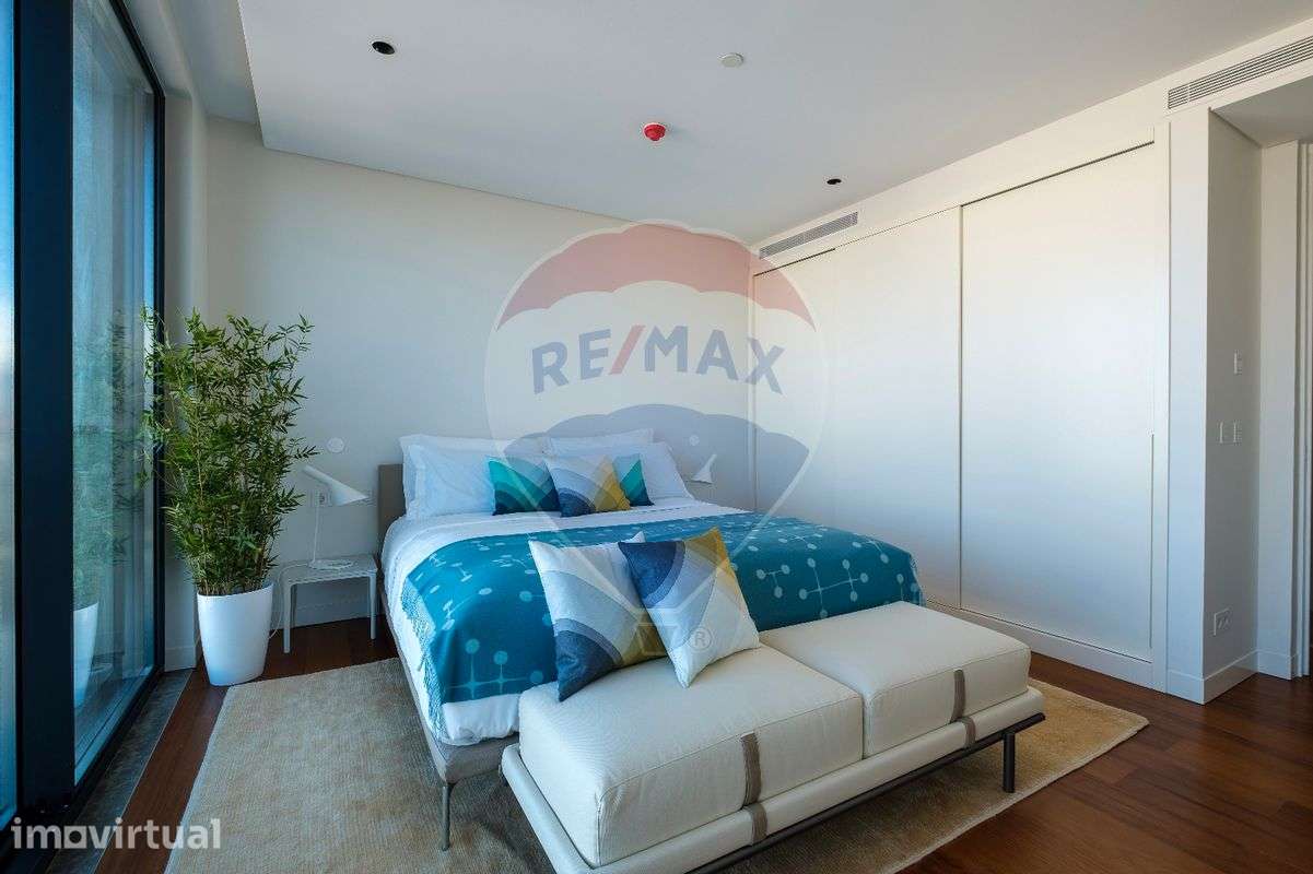Apartamento T5 para venda - Grande imagem: 3/17