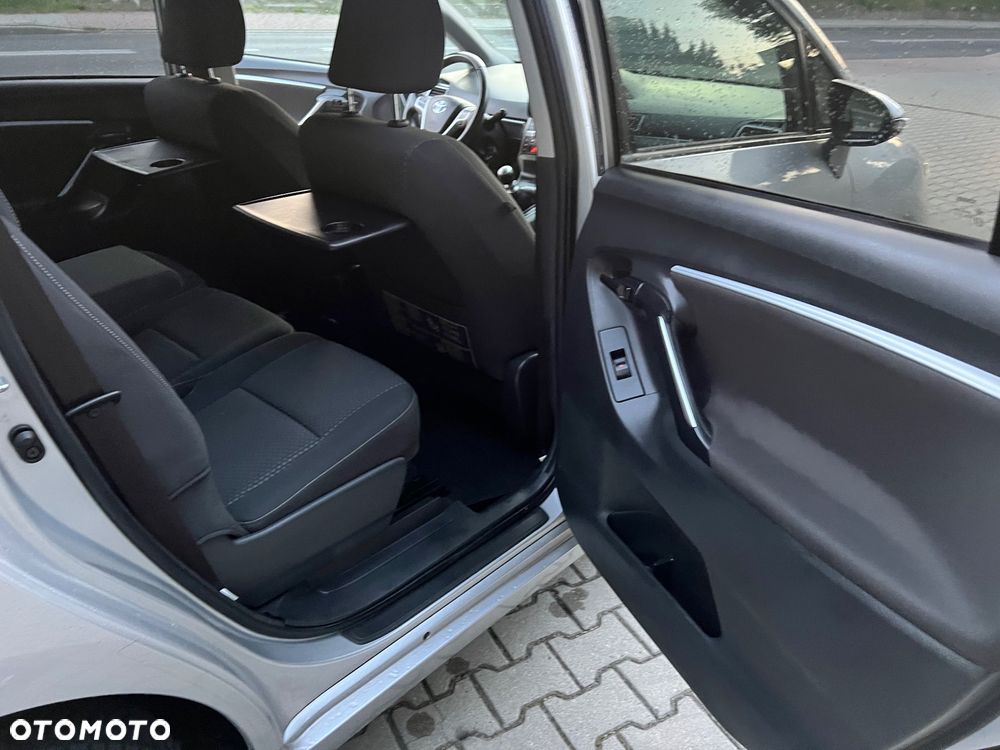 Toyota Verso 1.8 5-Sitzer Executive - 13