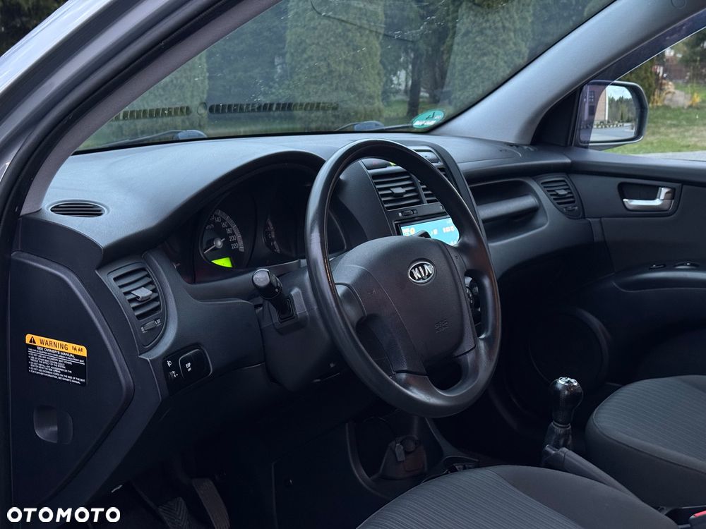 Kia Sportage 2.0 2WD Cup - 23