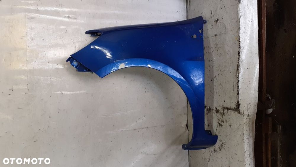 * Błotnik przedni LEWY Clio III 3 05-12 185  TEI45