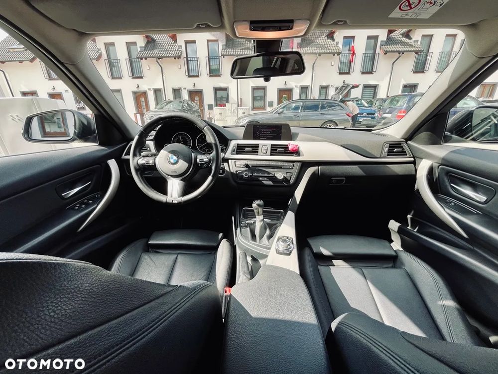 BMW Seria 3 318d Blue Performance Sport Line - 10