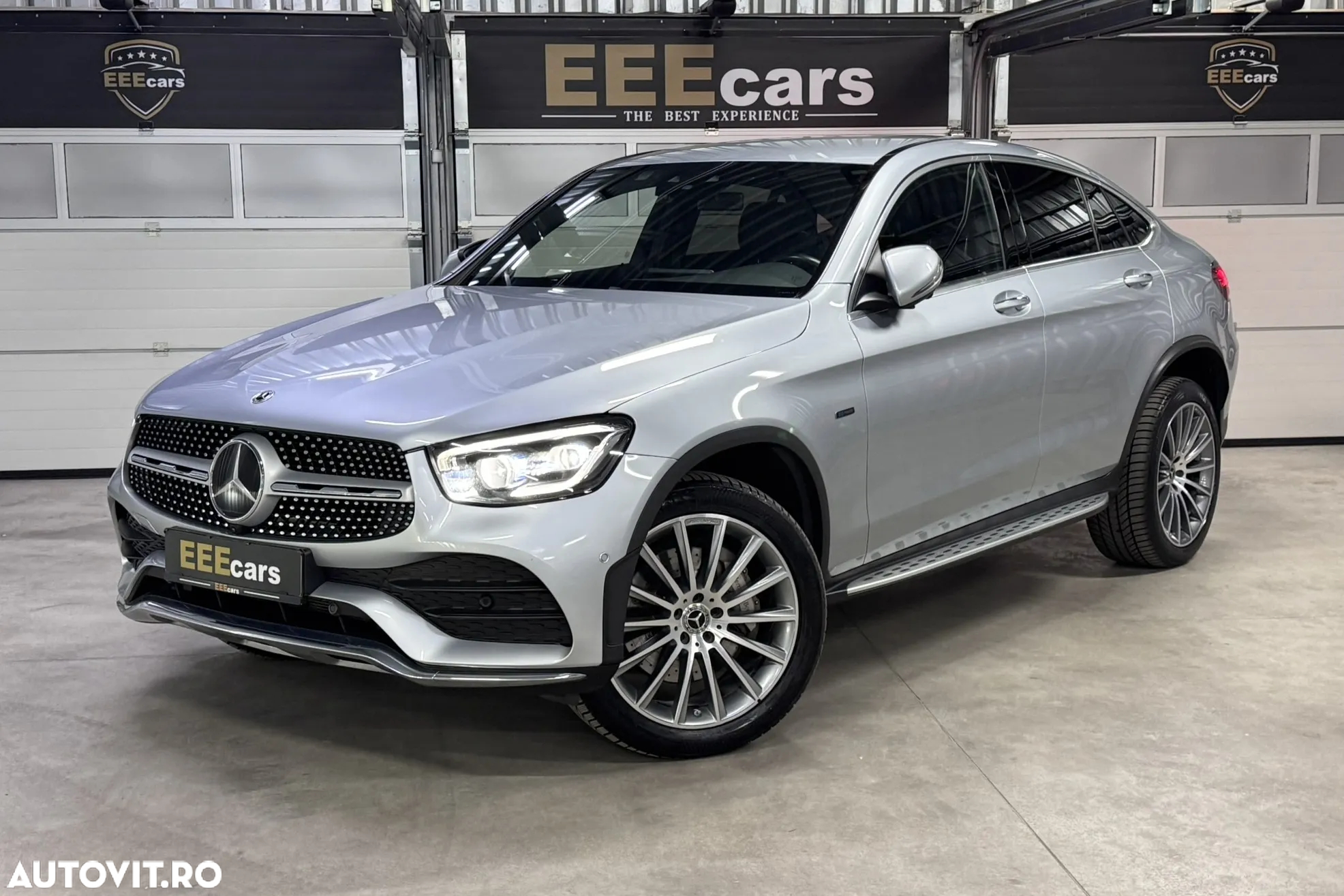 Mercedes-Benz GLC Coupe 300 de 4Matic 9G-TRONIC AMG Line - 23