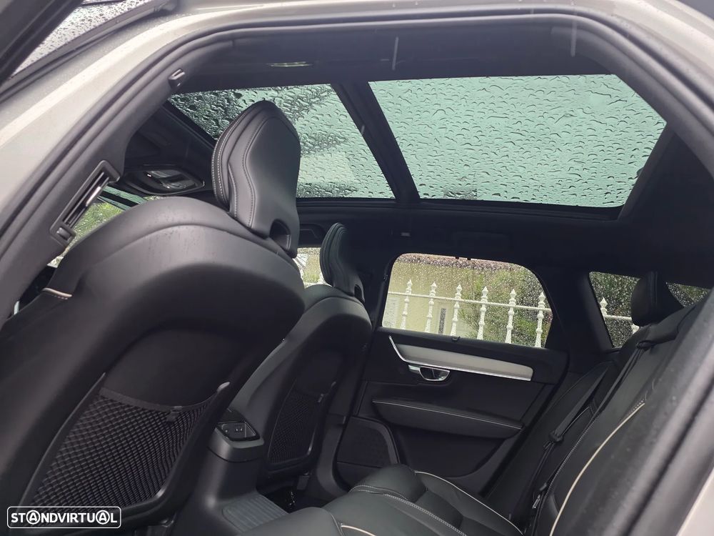 Volvo V90 2.0 T8 PHEV Inscription AWD - 28