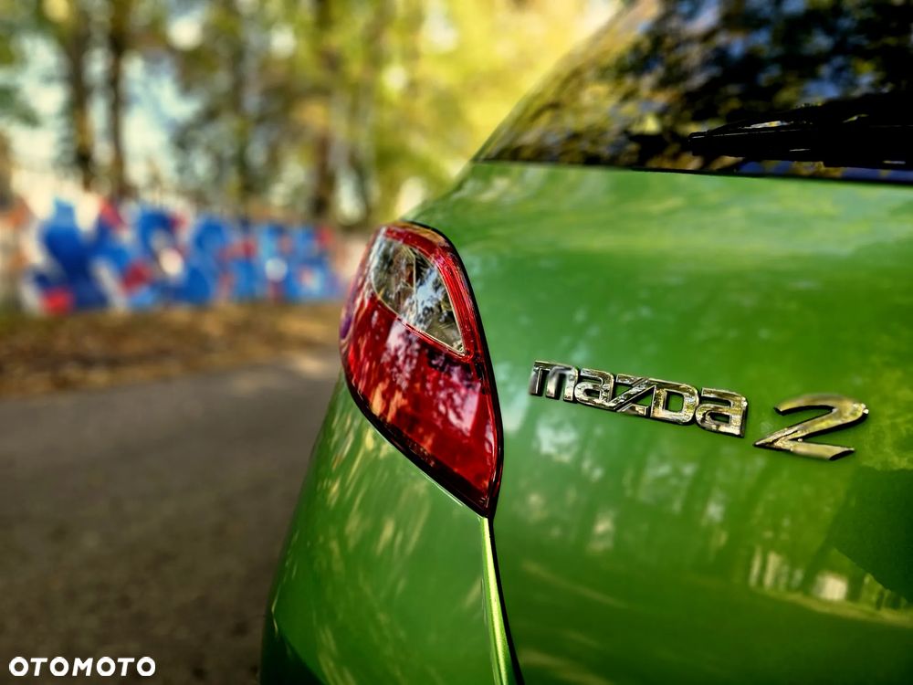Mazda 2 1.3 Exclusive+ - 37