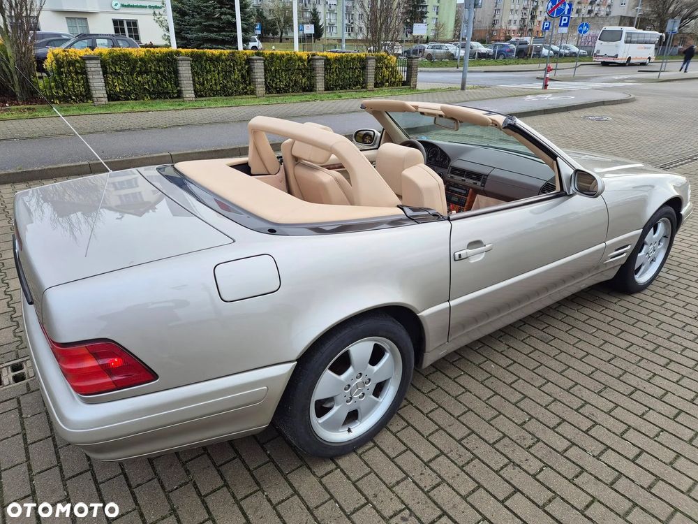 Mercedes-Benz SL 500 - 20