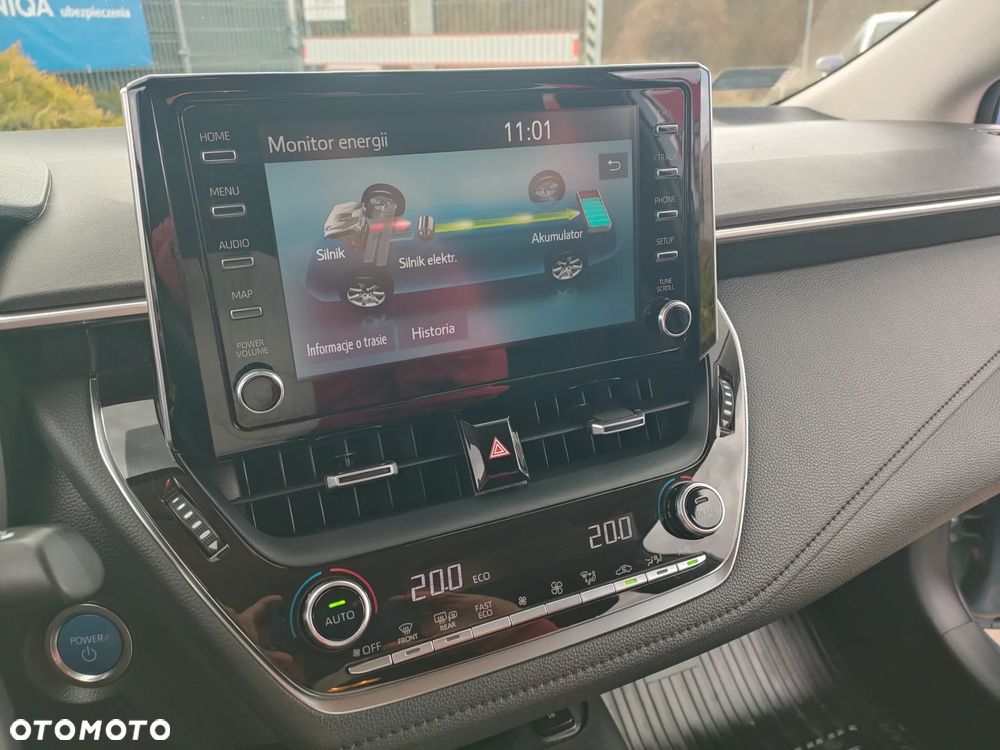 Toyota Corolla 1.8 Hybrid Comfort - 29