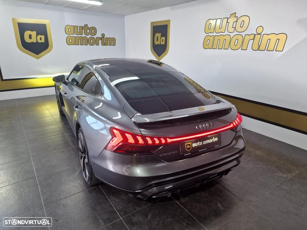 Audi e-tron GT quattro - 26