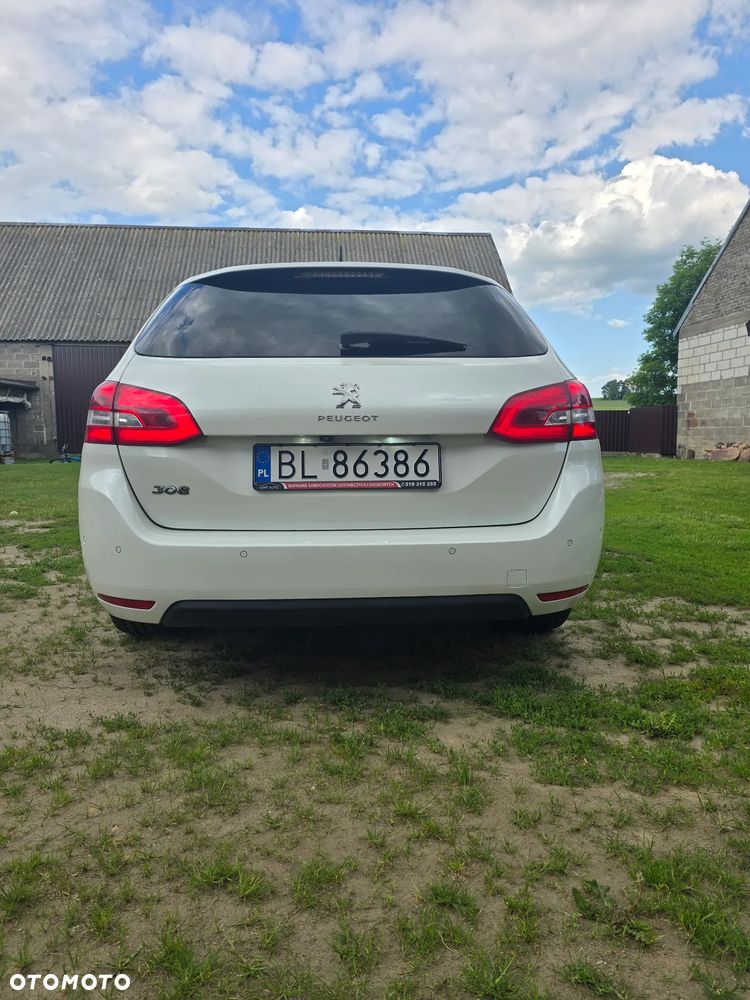 Peugeot 308 1.2 PureTech Style S&S - 6