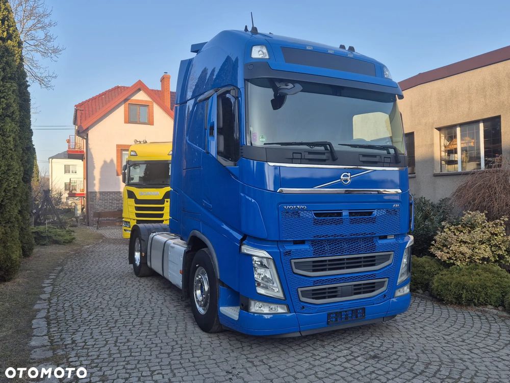 Volvo FH GLOBETROTTER - 3