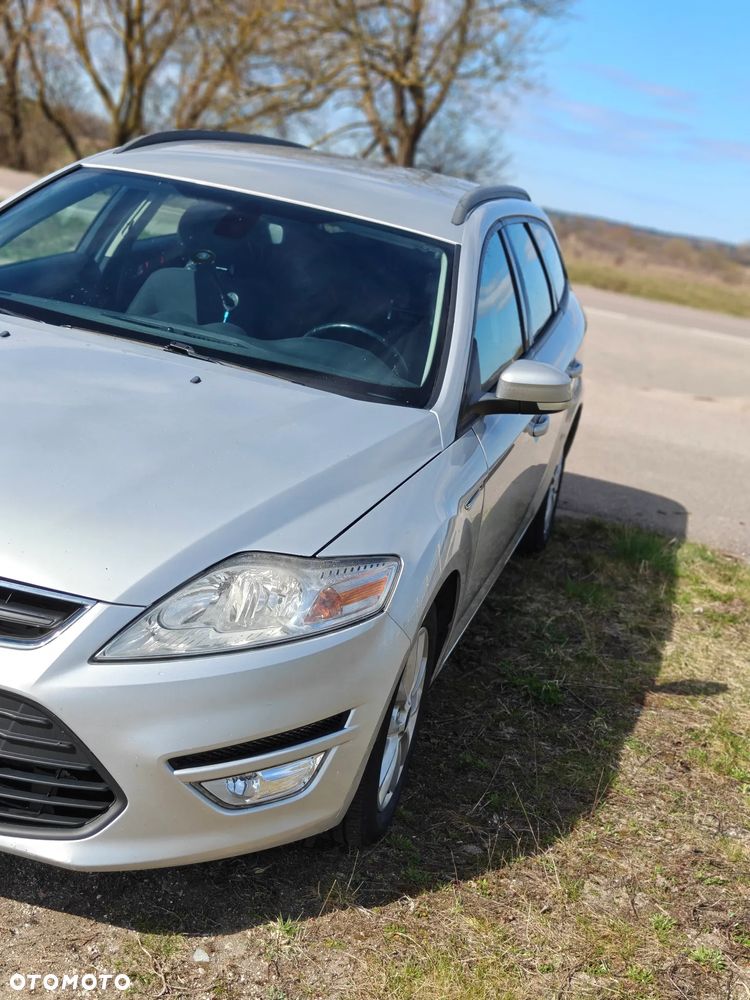 Ford Mondeo 2.0 TDCi Ambiente - 10