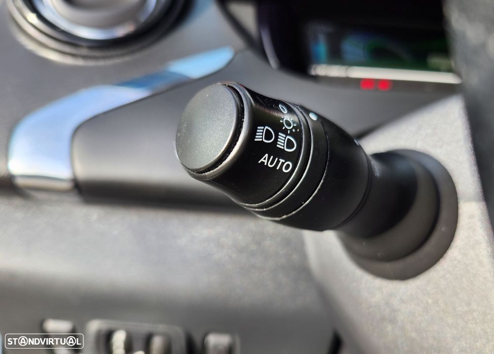 Renault Zoe (c/ Bateria) Intens 40 - 17