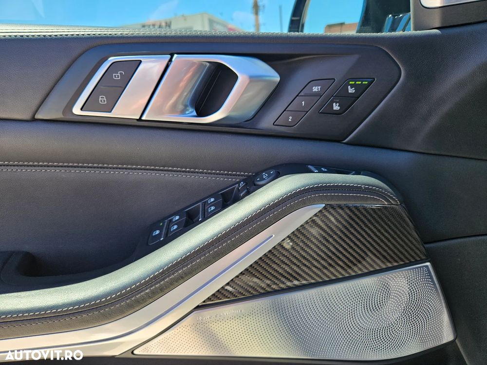 BMW X5 M M60i xDrive AT MHEV - 11