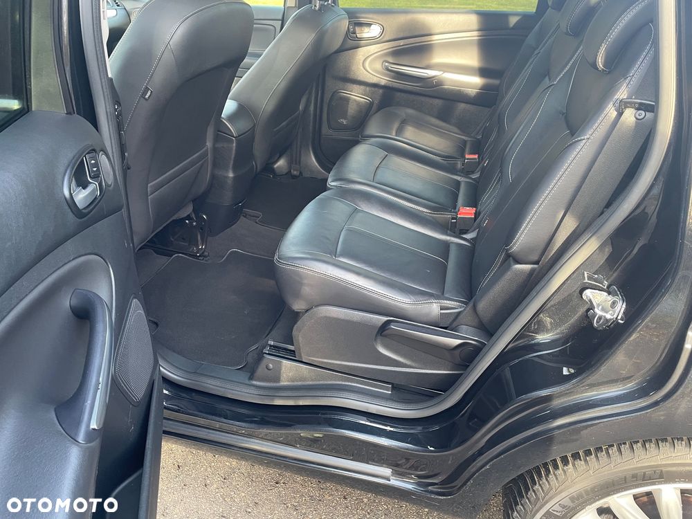 Ford S-Max 2.0 TDCi DPF Business Edition - 17