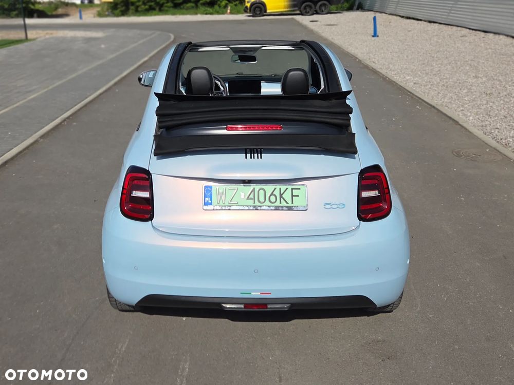 Fiat 500e 42kWh ICON - 9