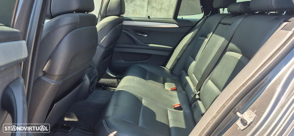 BMW 535 d xDrive Pack M Auto - 7