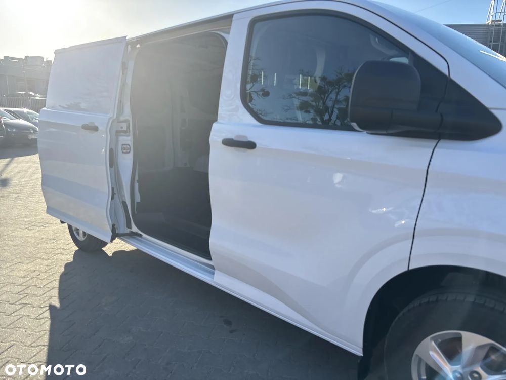 Ford E - Transit Custom - 27