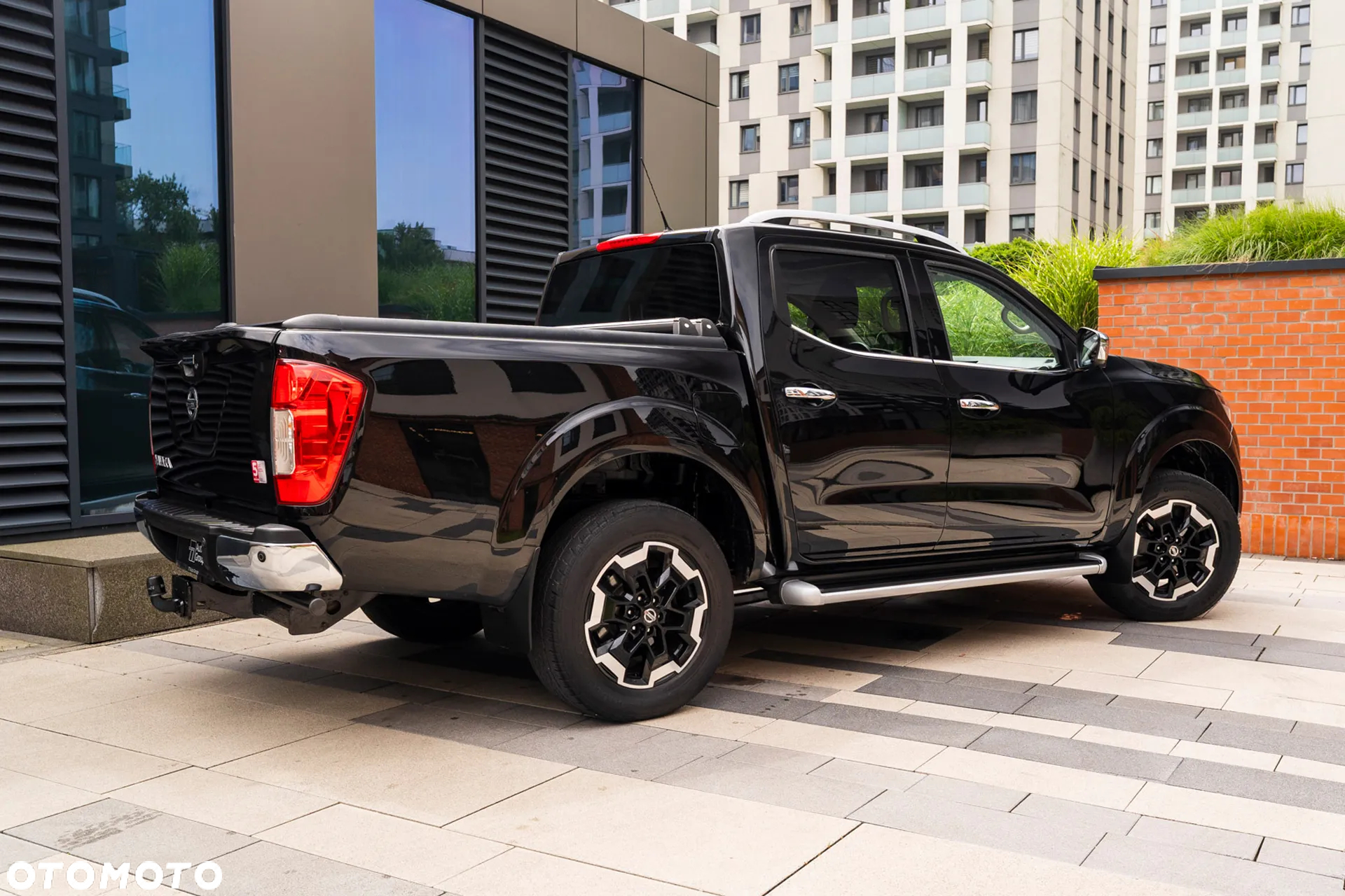 Nissan Navara - 32